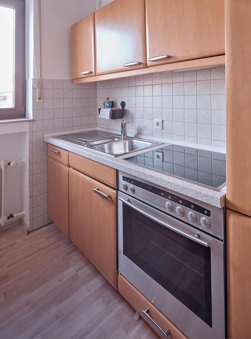 Katarinas House Mit 2 Fewo Stilvoll, Gemuetlich & Zentral Boxspringbett, Parkplatz, Balkon Oder Garten Moers Exterior photo