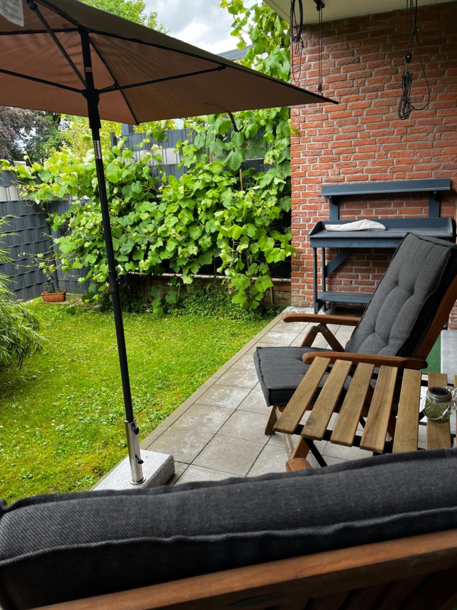 Katarinas House Mit 2 Fewo Stilvoll, Gemuetlich & Zentral Boxspringbett, Parkplatz, Balkon Oder Garten Moers Exterior photo